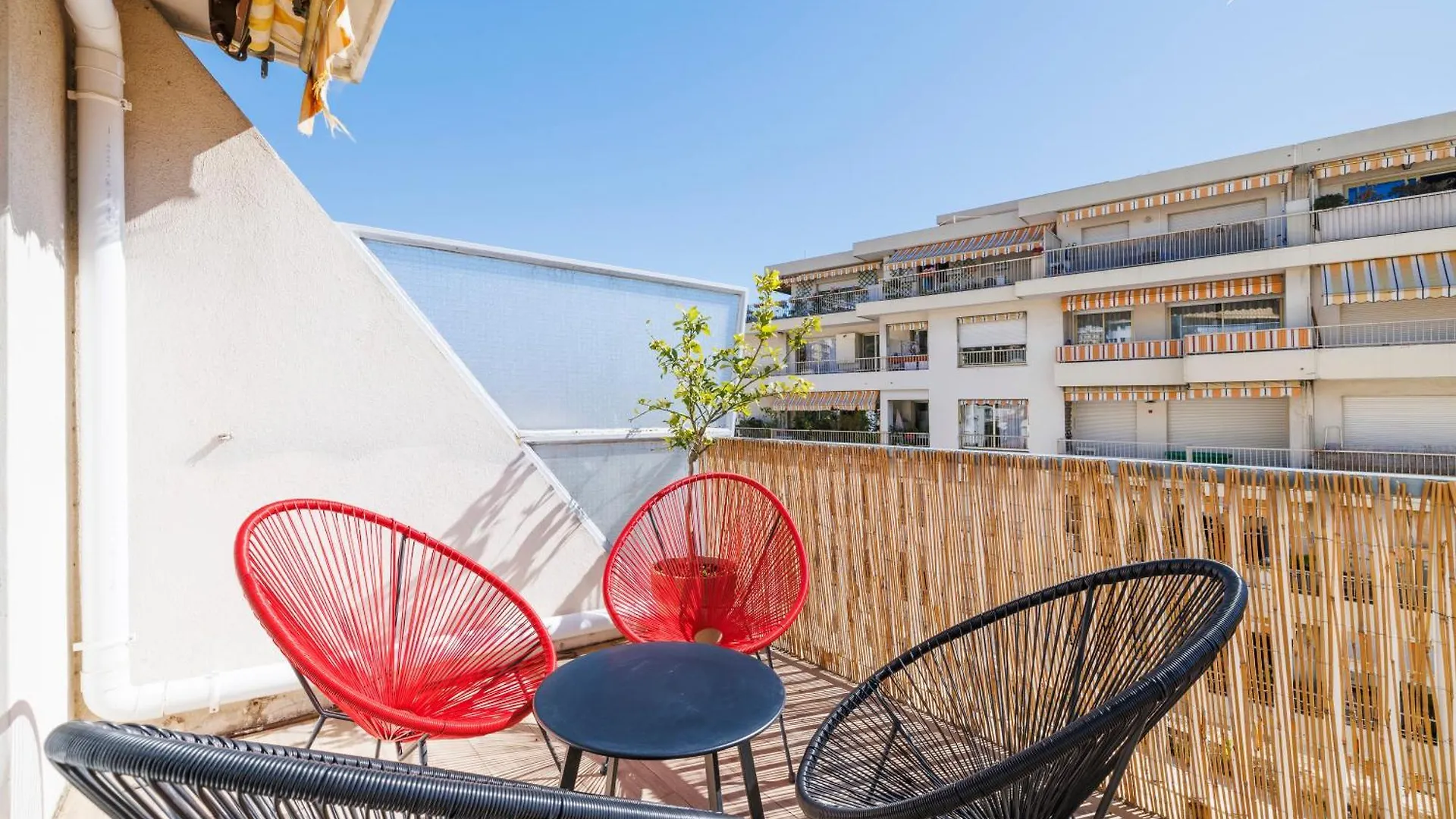 Le Hammam Azur Apartment Nice 0*,  France